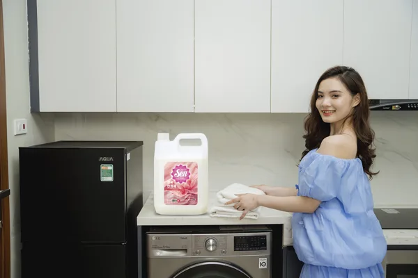 Nước Xả Vải Sen – Chăm Sóc Vải Vượt Trội, Hương Thơm Lưu Luyến