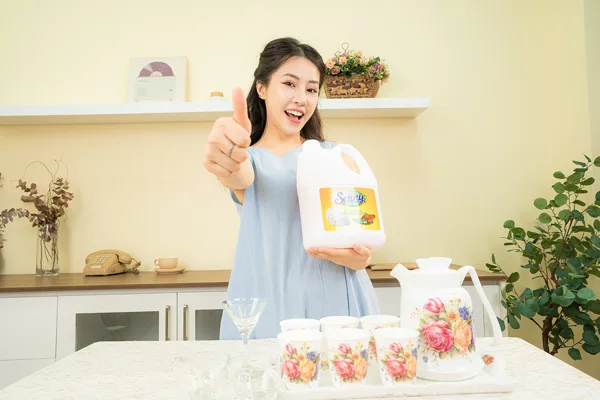 Nước Rửa Chén Senny Hương Quế - Sạch Sâu, Thơm Lâu, Dịu Nhẹ Đôi Tay