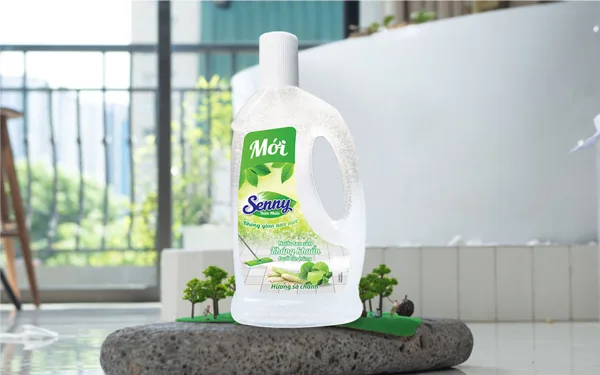 Chị Em Trải Nghiệm Thực Tế: Nhà Sạch – Côn Trùng Lánh Xa Nhờ Senny Sả Chanh