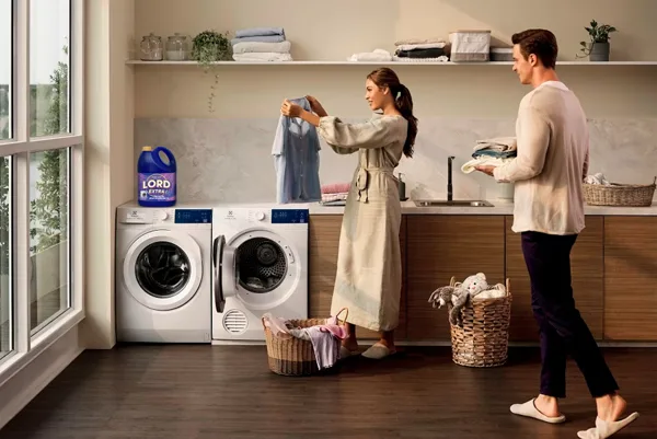 Lord washing liquid is available - No matter how dirty the stain is, Mom is proud to wash it