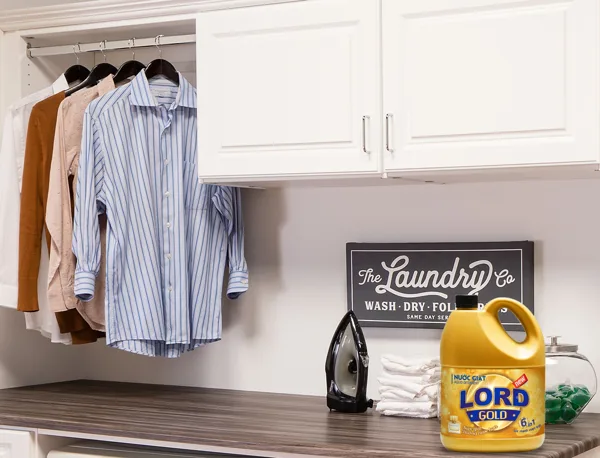 Fragrant clothes, delicate fragrance all day long with Lord Gold laundry detergent