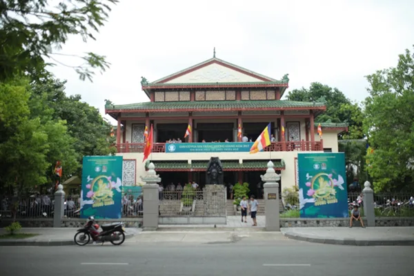 The Sen Trang Huong Giang Chess Tournament was a great success with sponsorship from VILACO.