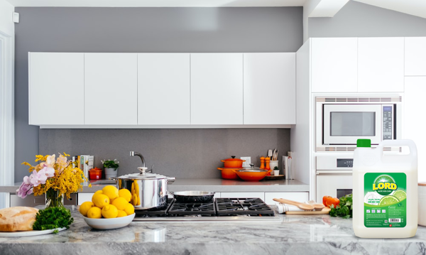 Lord lemon scent removes grease with the power of nature