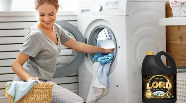 Lord Diamond Laundry Detergent with French fragrance, Mother's effective assistant to take care of the whole famil