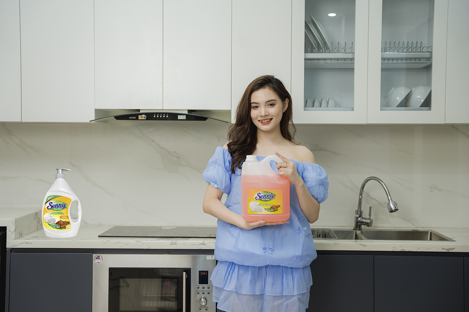 Tiện Lợi Cho Mọi Gian Bếp – Nước Rửa Chén Senny Hương Quế Nay Có Chai 1.4kg