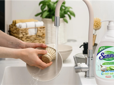 Nước Rửa Chén Senny lô hội – Sạch Nhanh, Không Mùi Khó Chịu